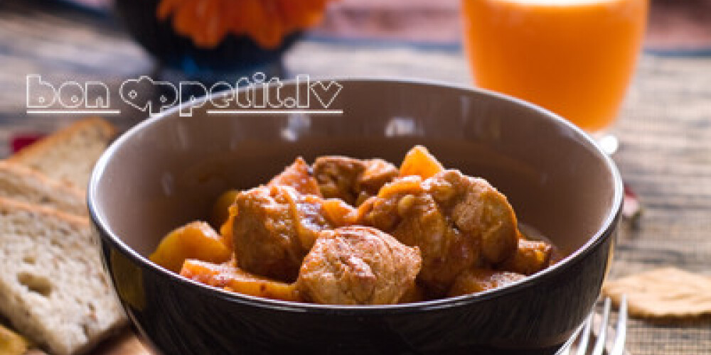 Beef or pork stew with vegetable, selective focus