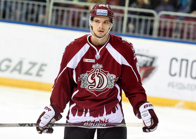 Rīgas "Dinamo" nevajadzīgais Jeļisejevs pievienojies VHL komandai "Ņeftjaņik"