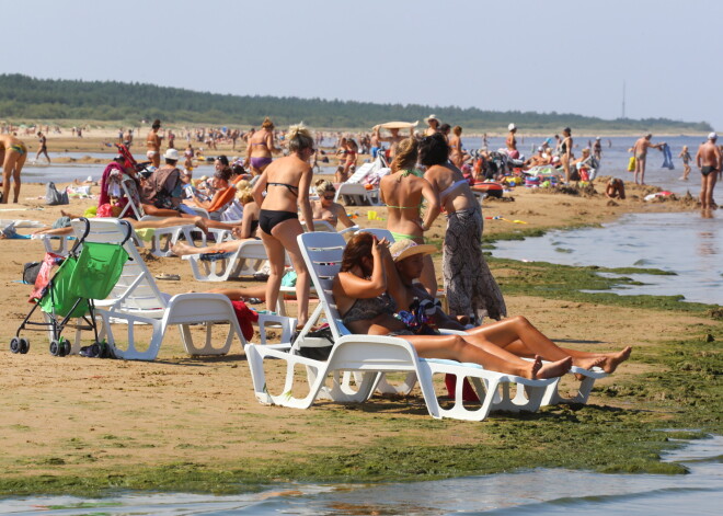 Ūdens temperatūra Latvijas piekrastē atkal neticami augsta