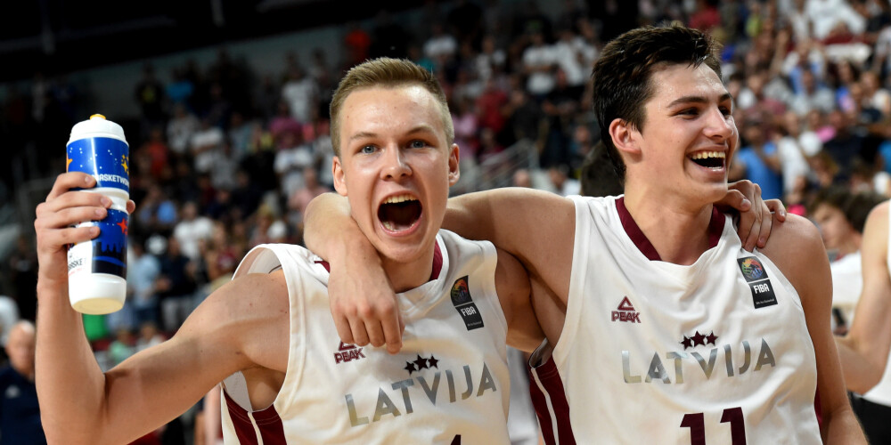 Vēsturiska diena Latvijas U-18 basketbolistiem - Žagars samet 35 punktus, izlase tiek Eiropas čempionāta finālā