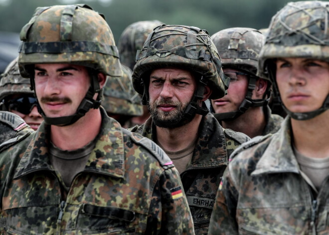 Vācijā sākas debates par vispārējās karaklausības atjaunošanu