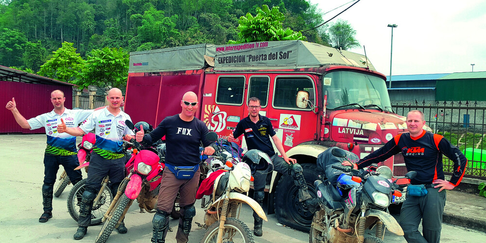 Ceļošana ar motociklu pa pasaules eksotiskajām vietām ļauj vislabāk izprast vietējo reālo dzīvi.