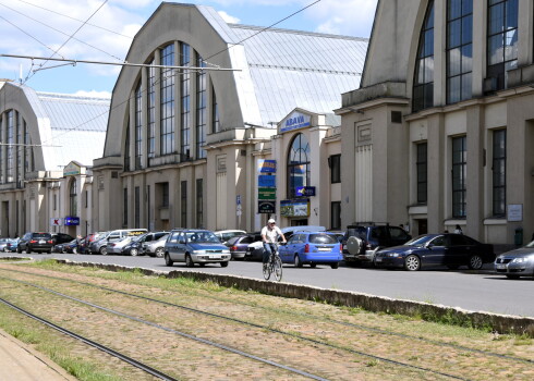 Centrāltirgus paviljoni.