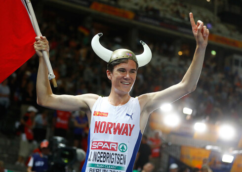 17 gadus vecais norvēģu vikings Ingebrigtsens triumfam EČ 1500 metros pievieno zeltu arī 5000 metru skrējienā