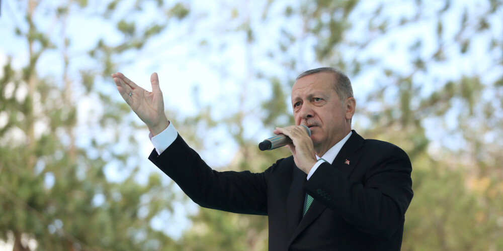 Erdoans: Turcija meklēs jaunus tirgus un sabiedrotos