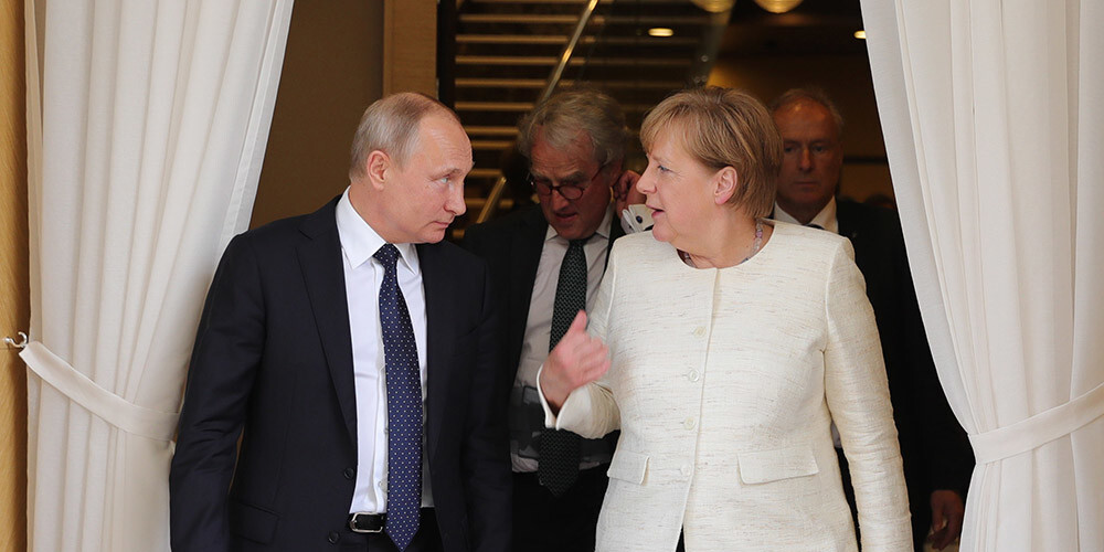 Merkele tiksies ar Putinu un pārrunās konfliktu Sīrijā, kā arī situāciju Austrumukrainā