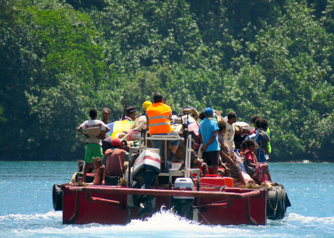 Vulkāna aktivitātes dēļ Vanuatu evakuēti visi vienas salas iedzīvotāji