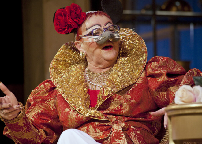 Bless pikta par "Žurkas Kornēlijas" izņemšanu no repertuāra: "Kur rāvāt, ka kāds ņirgājās!?"