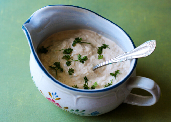 Sauce Tartare, Sauce Chantilly... Kas slēpjas zem svešādu mērču nosaukumiem?