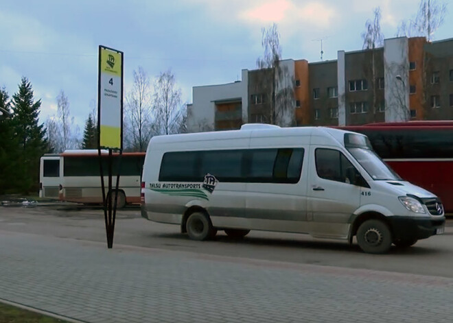 Talsu novadā ievieš skolēnu braukšanas kartes sabiedriskajā transportā