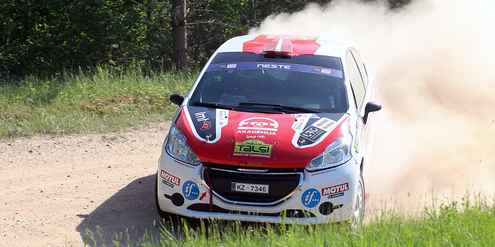 Sesks un Francis tehnisku iemeslu dēļ savā debijas WRC pasaules čempionāta posmā uz augstu vietu nepretendēs