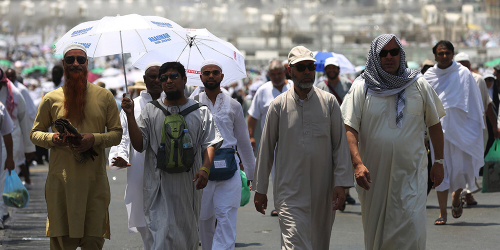 Vairāk nekā divi miljoni musulmaņu sāk ikgadējo svētceļojumu - hadžu