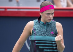 Neskatoties uz trīs zaudējumu sēriju, Aļonai Ostapenko izdevies pakāpties par vienu vietu WTA rangā.