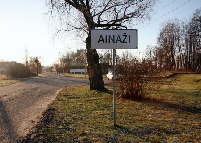 No vakarvakara līdz šodienai Ainažos nolijusi puse mēneša normas