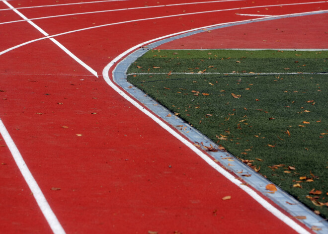 Dārziņu apkaimē atklāts jaunais sporta laukums