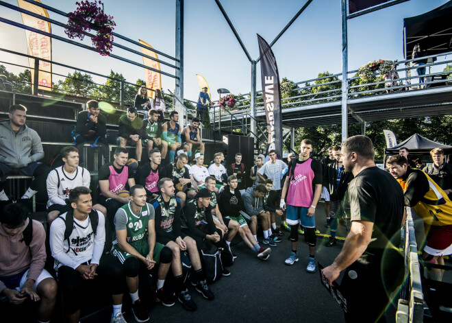 “Quest” finālā, 21.augusta vakarā, Grīziņkalnā, sacentās kopumā 16 labākās Ghetto basket PRO grupu komandas, no kurām spēcīgākie izrādījās “Ghetto Basket” komandas vīri.