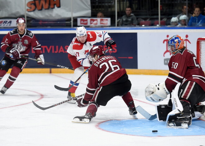 Hokeja turnīra "Latvijas Dzelzceļa kauss" spēle starp Rīgas "Dinamo" un Jaroslavļas "Lokomotiv" komandām "Arēnā Rīga".