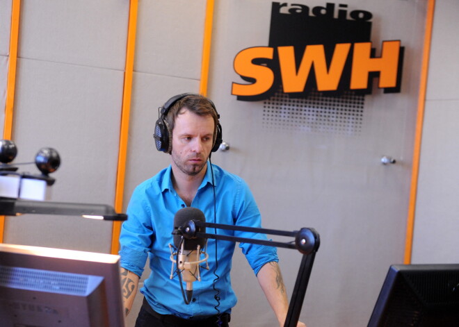 Par slēpto reklāmu "Braucamlaikā" sodīts radio SWH