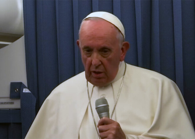 Pāvests: "Homoseksuāliem bērniem un viņu vecākiem var palīdzēt psihiatrs"