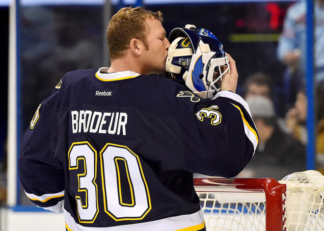 Leģendārais vārtsargs Brodērs vairs nebūs NHL kluba "Blues" ģenerālmenedžera palīgs