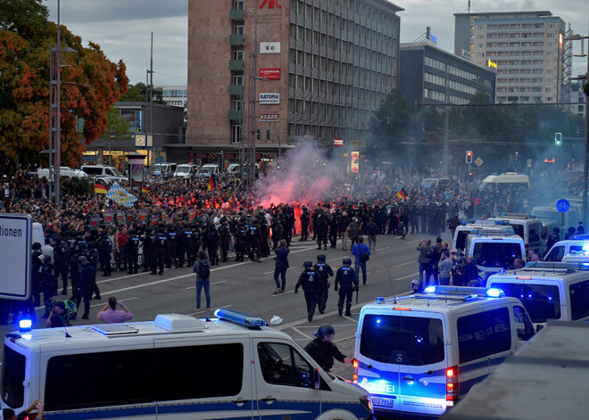 Vācijas amatpersonas Kemnicas nemieros vaino "viltus ziņas"