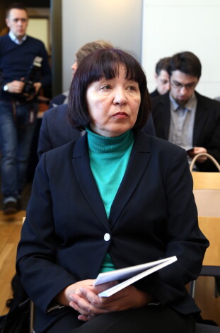 Dzejniece Liāna Langa.
