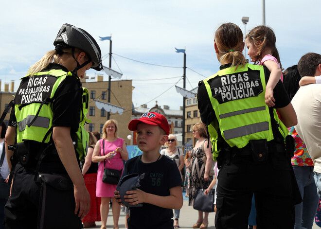 Atsākoties mācību gadam, sabiedrisko kārtību Rīgā uzraudzīs 150 policisti