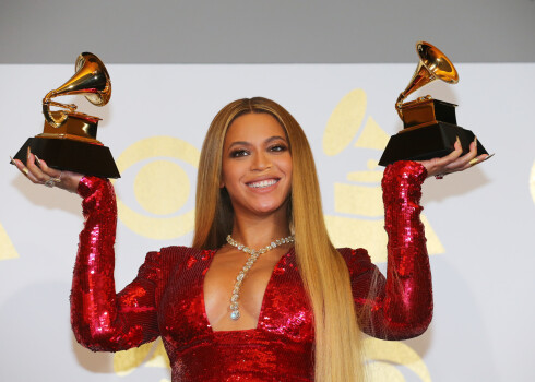 Daiļajai dziedātājai Bejonsai šodien dzimumdiena!