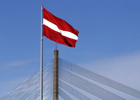 Latvijas karogs. 