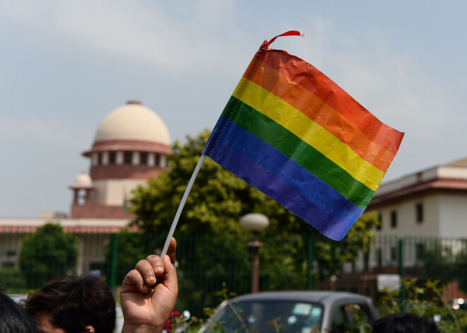 Indijas Augstākā tiesa legalizē homoseksuālas attiecības