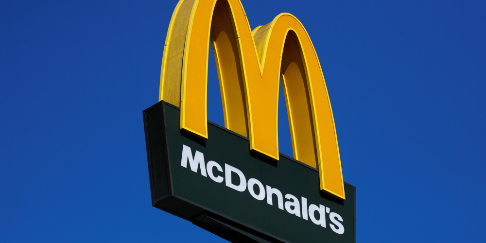 "McDonald's" restorānā Oburnā izcēlusies traģiska apšaude