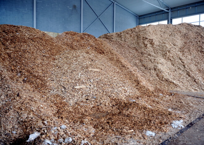 "Rīgas siltuma" šķeldas krava izrādās radioaktīva