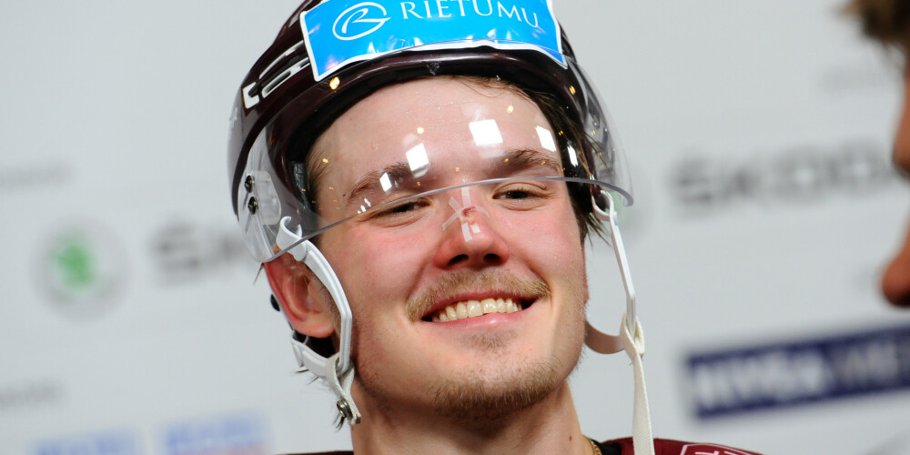 Jaunie saimnieki sajūsmā par Latvijas hokeja talantu Rūdolfu Balceru