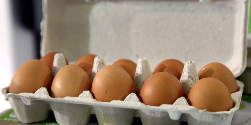 Dārgās lauku olas samainot pret lētajām no sprosta - pilsētas leģenda vai patiesība?
