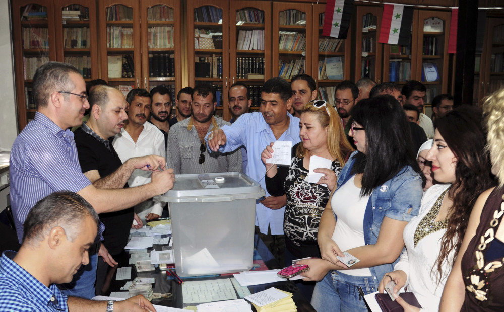 Sīrijas valdības kontrolētajās teritorijās notiek pirmās vietējo pašvaldību vēlēšanas kopš 2011. gada