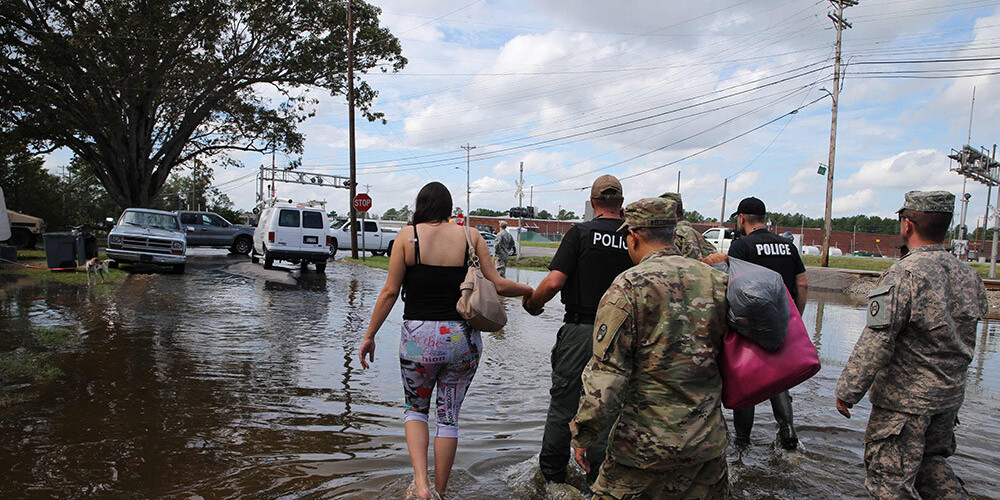 Katastrofālā vētra "Florensa" ASV laupījusi jau vairāk nekā 20 cilvēku dzīvības