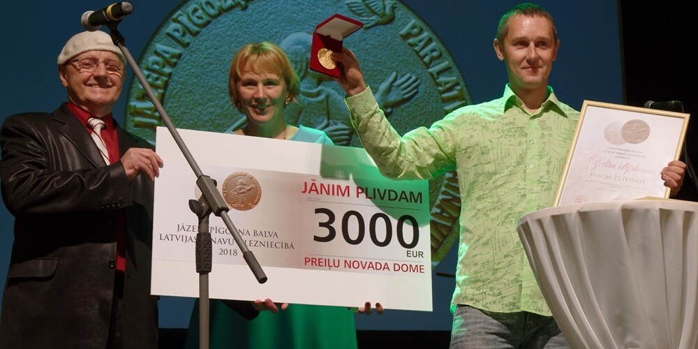 Jāzepa Pīgožņa balvu Latvijas ainavu glezniecībā šogad saņem Jānis Plivda