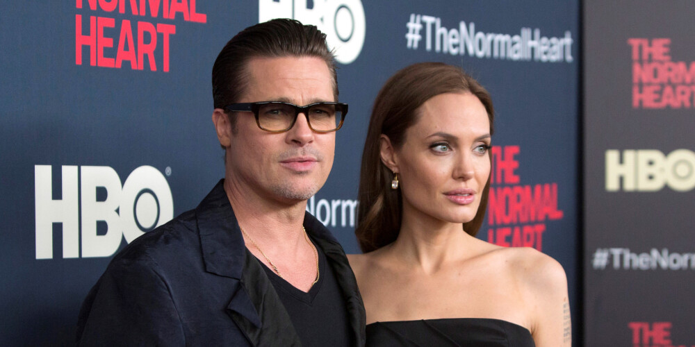 Впервые после развода Анджелина Джоли лично встретилась с Брэдом Питтом