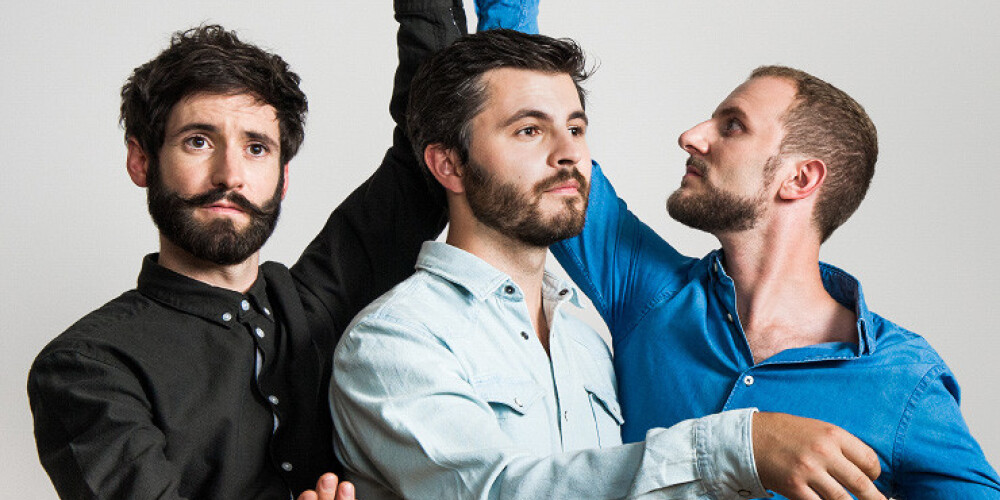 Sestdien uz aizraujošām „Dejām ar marimbām” Liepājas „Lielajā dzintarā” aicina franču ansamblis „Trio SR 69”.