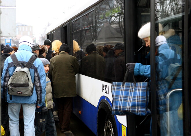 Kautrīgs rīdzinieks izmisīgi meklē meiteni, ar kuru saskatījies 40. autobusā virzienā uz Juglu