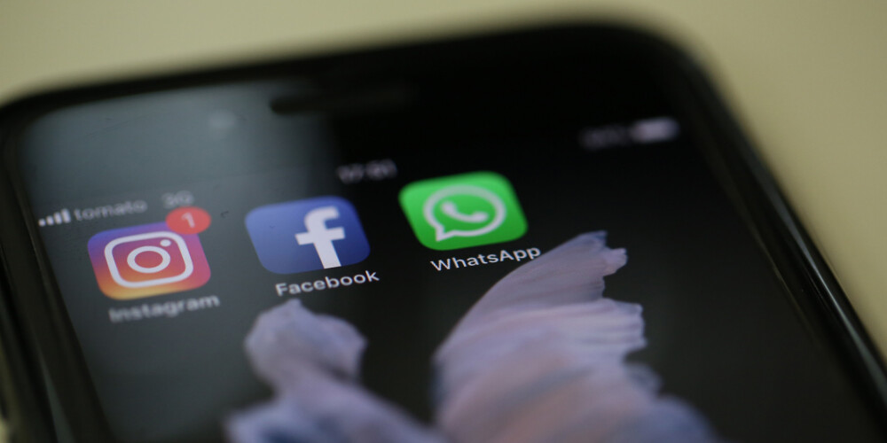 Bērnus izsmej "WhatsApp" čatos un Instagramā: arvien biežāk palīdzību lūdz apceltu skolēnu vecāki
