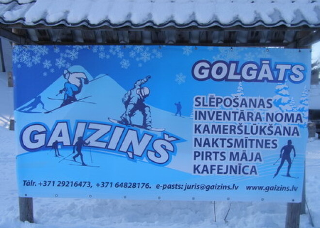 Iecienītā atpūtas bāze "Gaiziņš" pamatīgi cietusi ungunsgrēkā