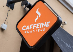 "Caffeine Roasters" ir dibināts Lietuvā, Viļņā, 2007.gadā, un patlaban kafejnīcu tīklā Igaunijā, Latvijā un Lietuvā darbojas 60 kafejnīcas.