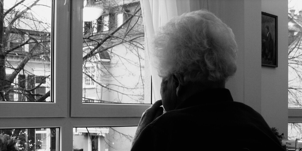 Pētījums: Latvijas senioru vislielākā problēma ir vientulība