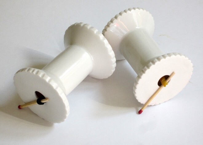 Ainārs Rimicāns (Latvija) “Perpetuum mobile”. Porcelāns.