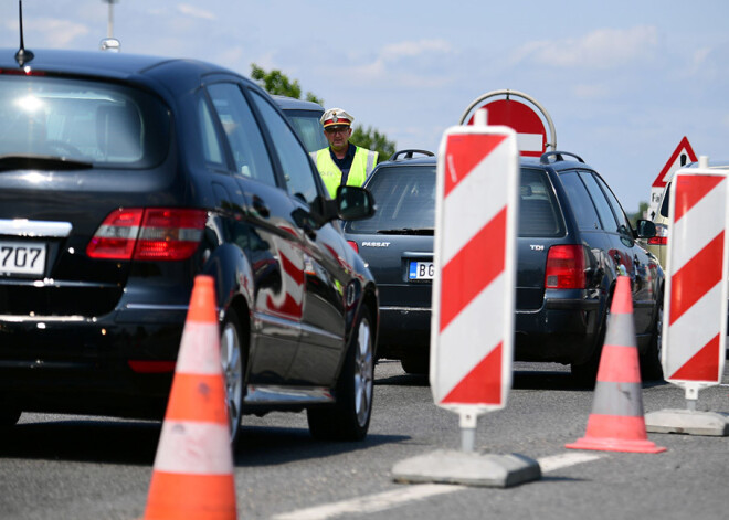 Austrija līdz maijam pagarina kontroli uz robežas ar Ungāriju un Slovēniju