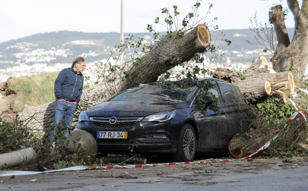 Portugāles vētrā Latvijas pilsoņi cietuši nav