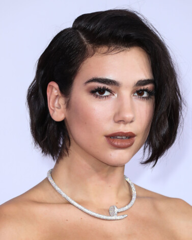 Dua Lipa.