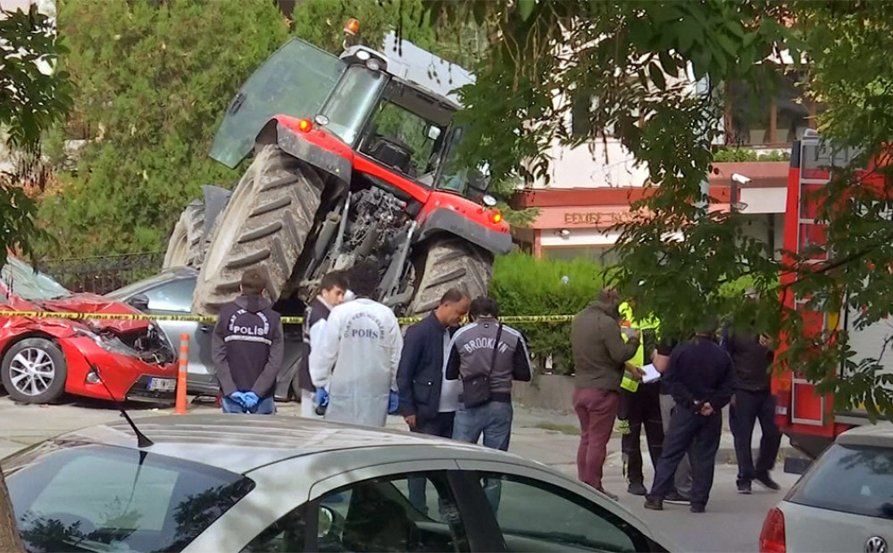 Policisti Turcijā sašauj traktora vadītaju, kurš plānoja protestēt