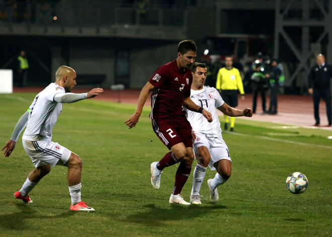 Latvijas futbola izlase Nāciju līgas spēlē bez variantiem zaudē Gruzijai